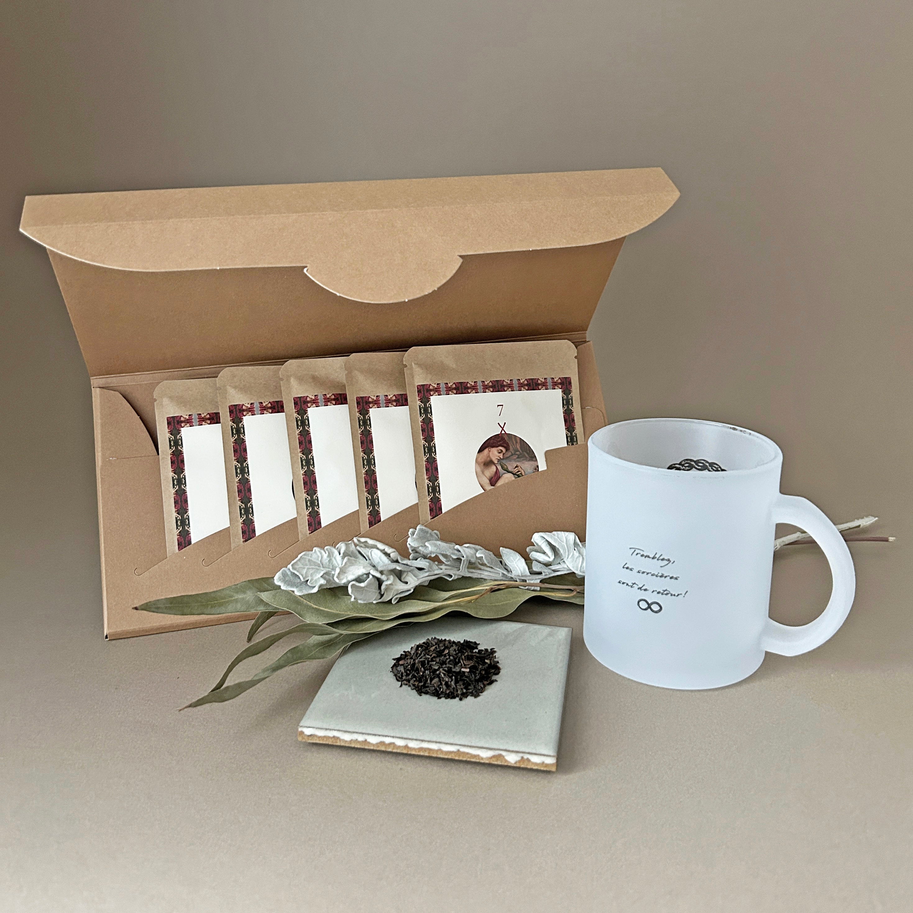 【数量限定】★1000円OFF限定set★ WITCH IS BACK! SET(紅茶+マグ)